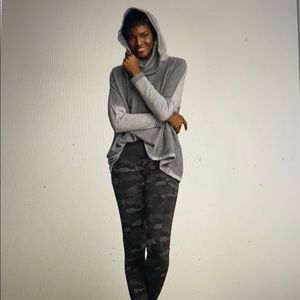 Cabi ATC legging size large Camo